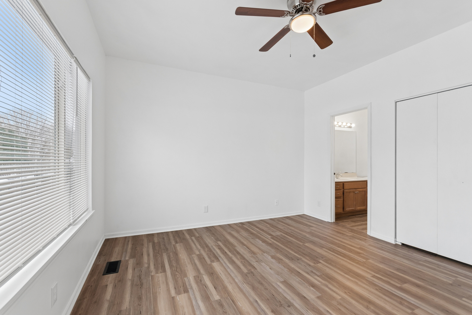 14051 Danbury Drive Plainfield IL 60544