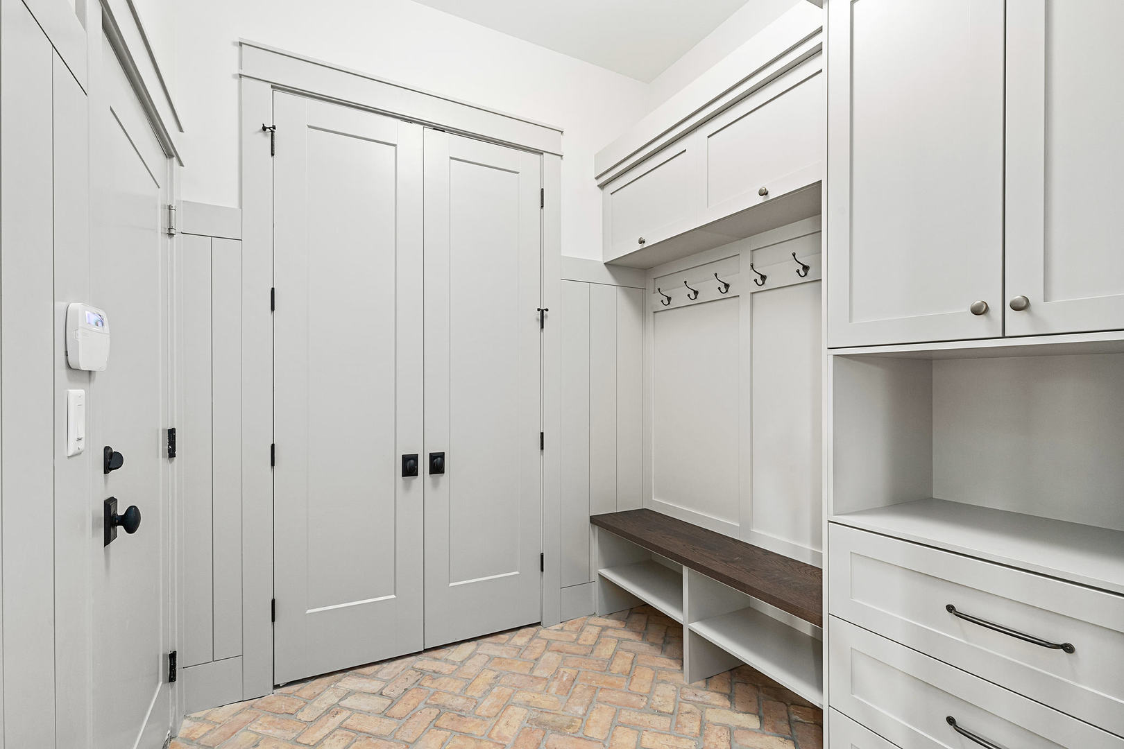 185 East Oneida Avenue Elmhurst IL 60126