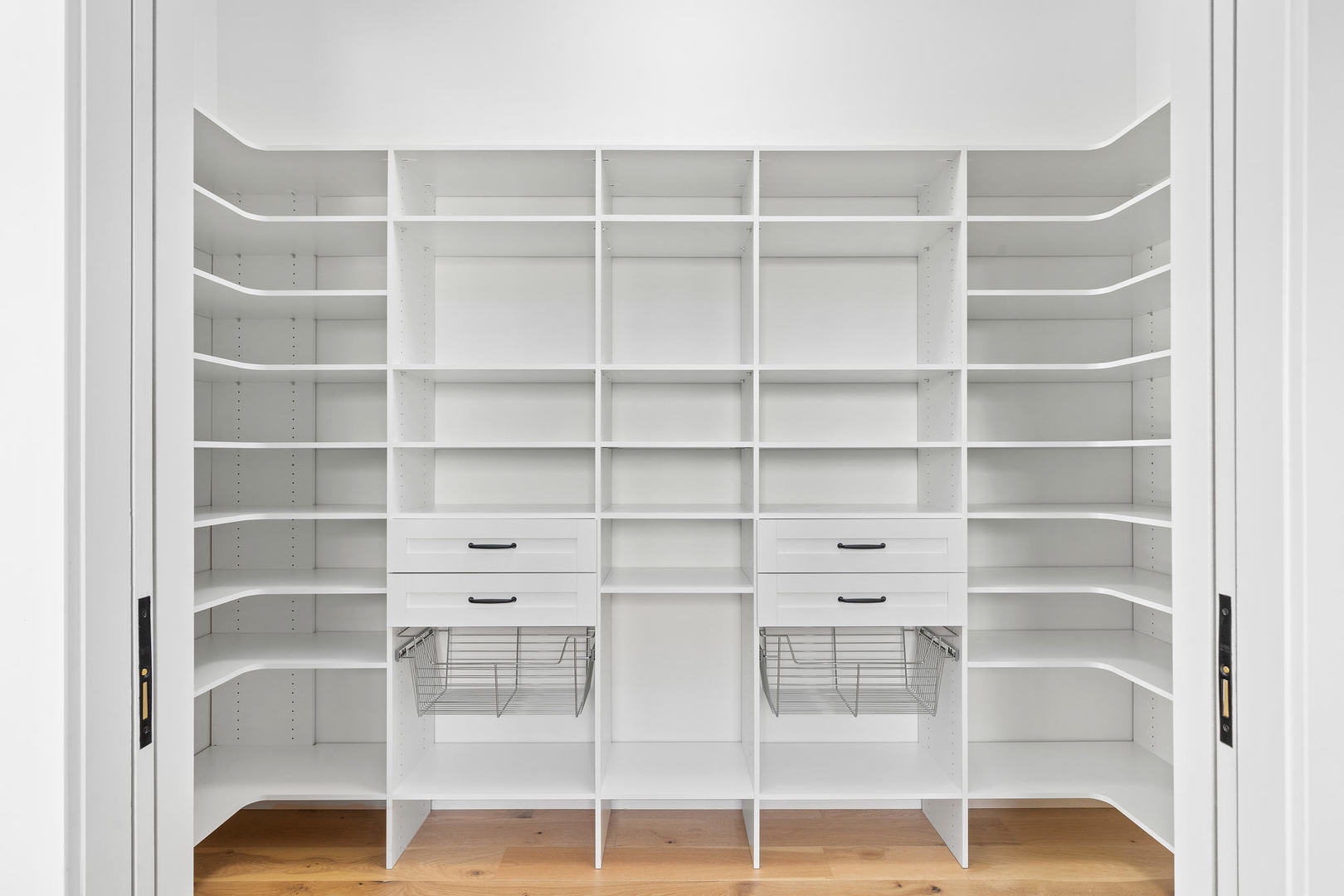 185 East Oneida Avenue Elmhurst IL 60126