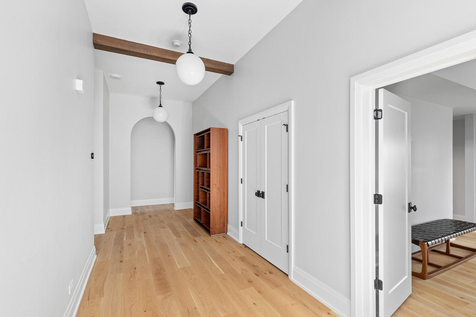 185 East Oneida Avenue Elmhurst IL 60126