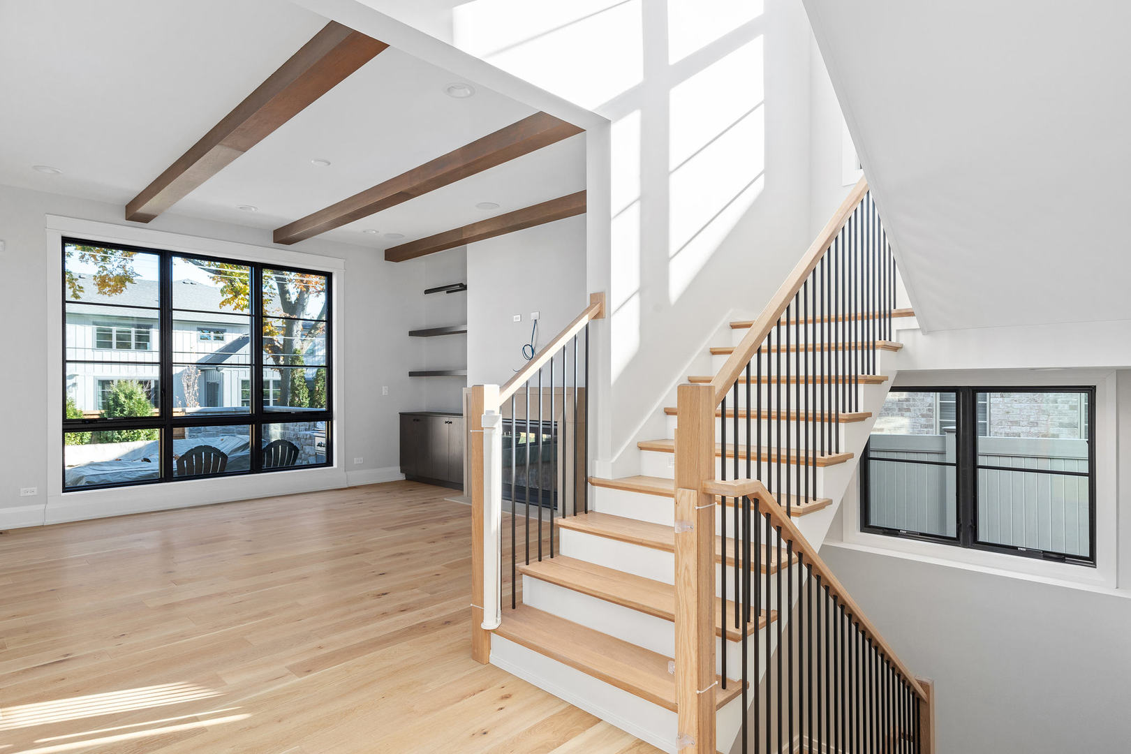 185 East Oneida Avenue Elmhurst IL 60126