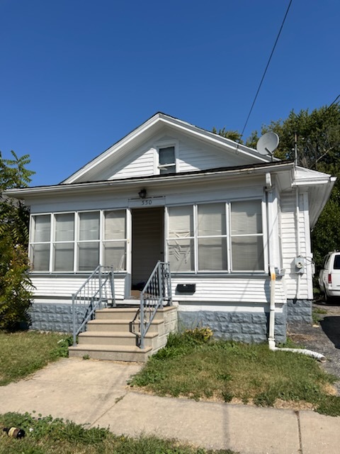 550 5TH Avenue Aurora IL 60505