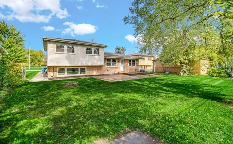 739 East 170th Street South Holland IL 60473