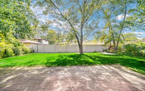 739 East 170th Street South Holland IL 60473