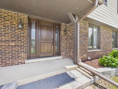6723 Kingswood Road Willowbrook IL 60527