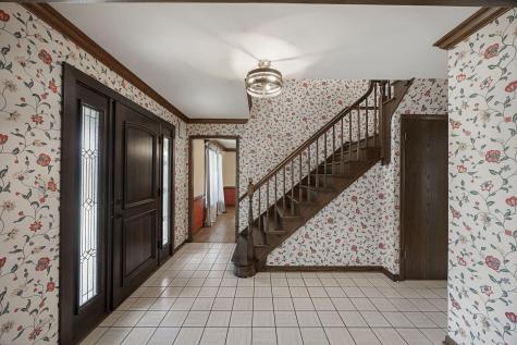 6723 Kingswood Road Willowbrook IL 60527