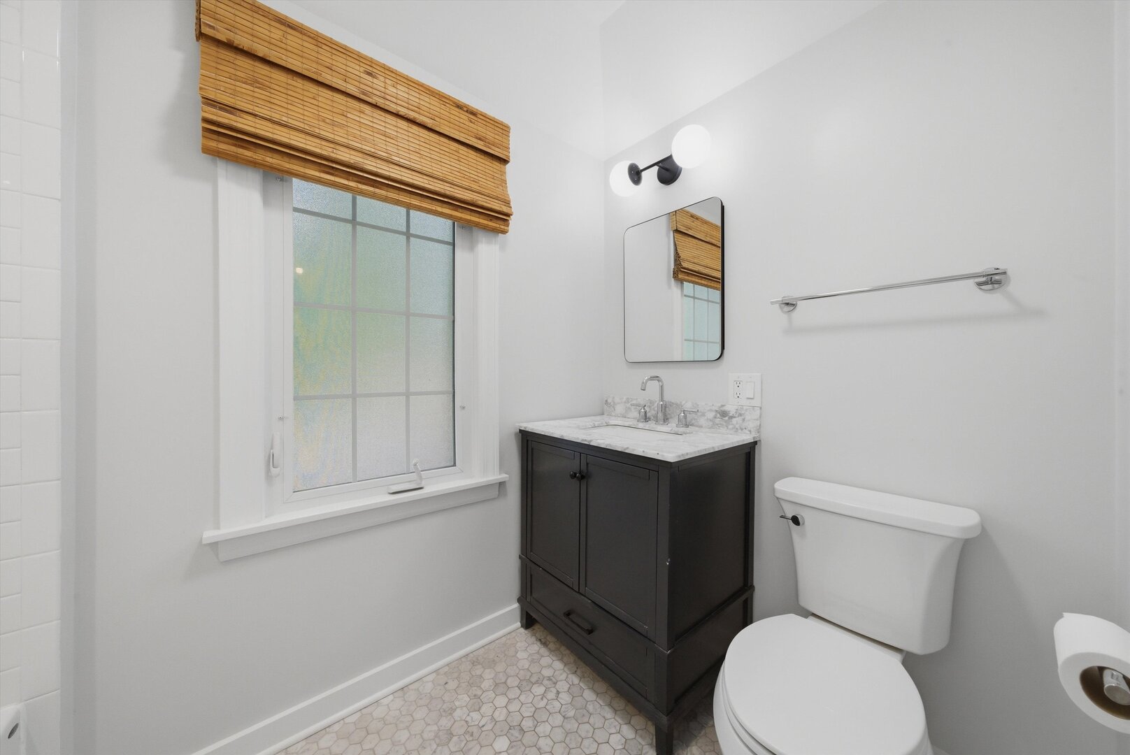 7821 West Thorndale Avenue Chicago IL 60631