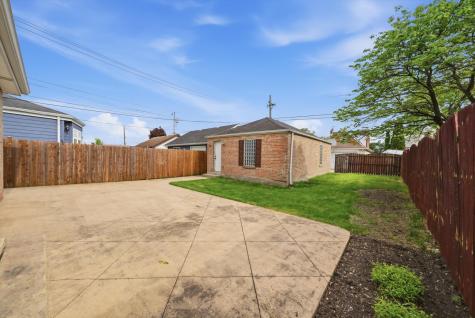 7821 West Thorndale Avenue Chicago IL 60631