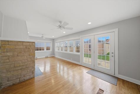 7821 West Thorndale Avenue Chicago IL 60631