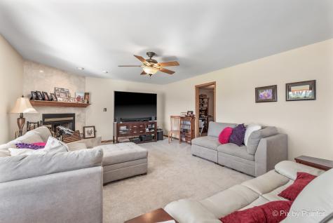 16830 South Pineview Drive Homer Glen IL 60491