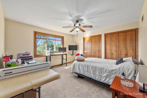 16830 South Pineview Drive Homer Glen IL 60491