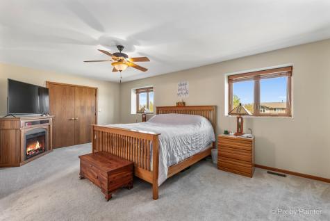 16830 South Pineview Drive Homer Glen IL 60491