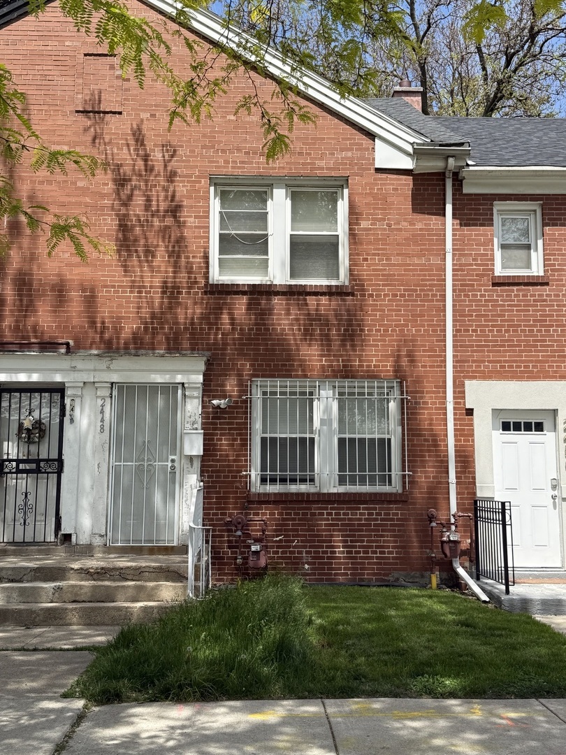2448 East 74th Street Chicago IL 60649