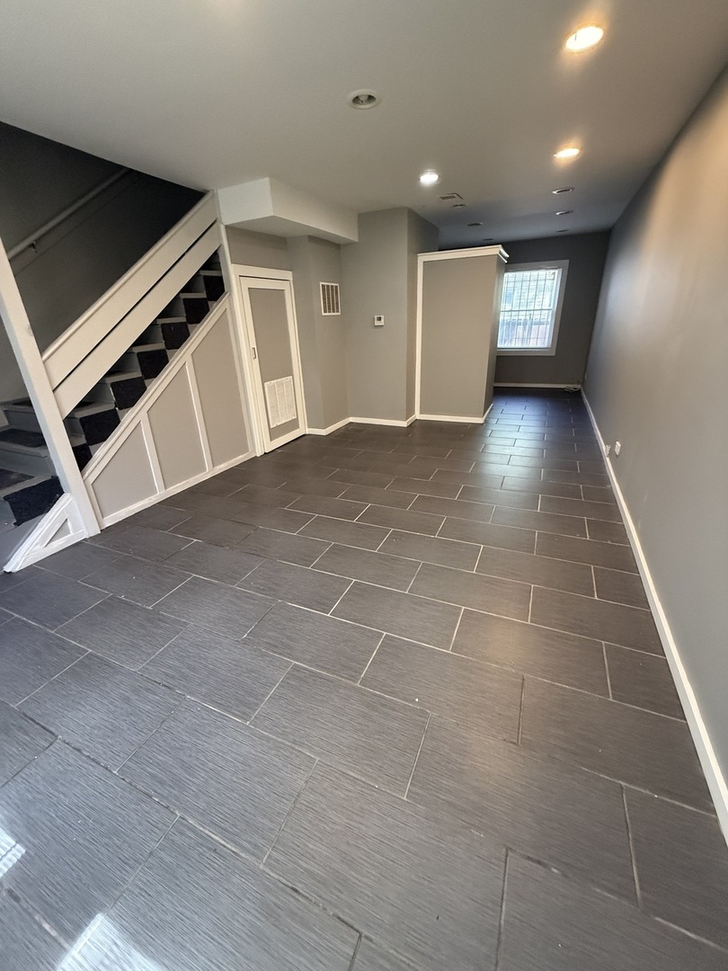 2448 East 74th Street Chicago IL 60649
