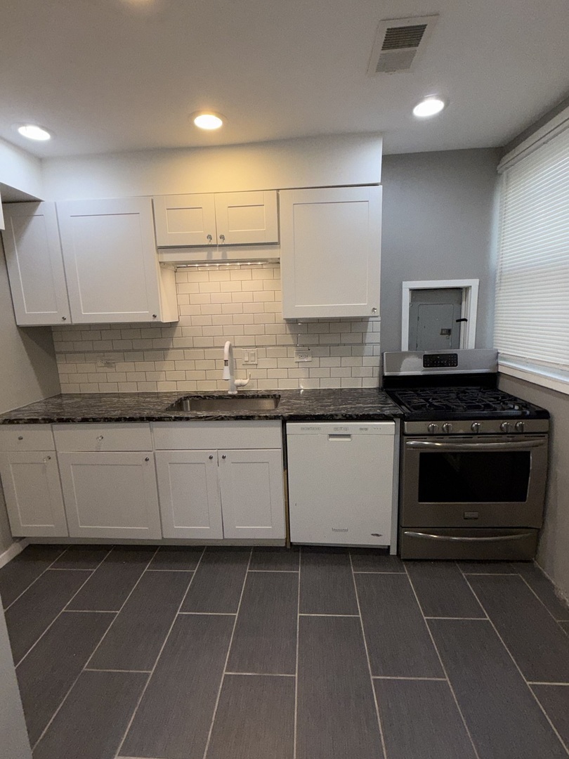 2448 East 74th Street Chicago IL 60649