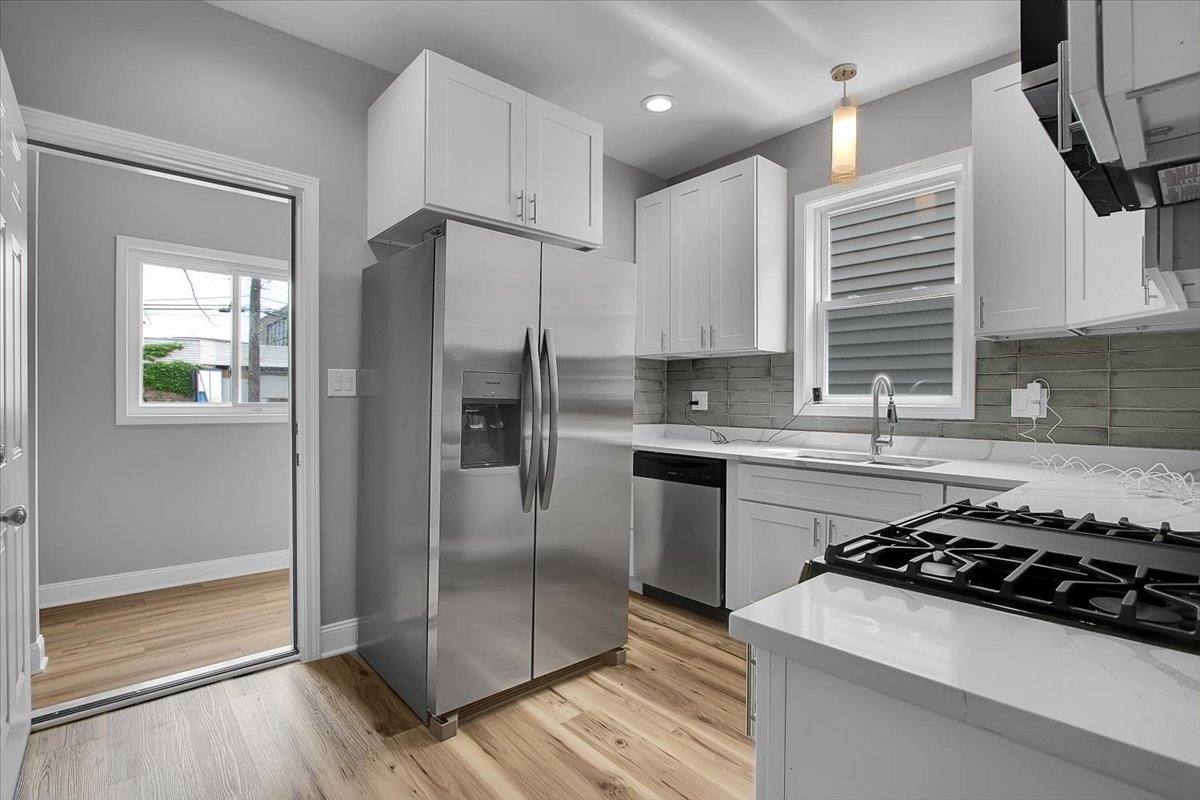 6233 South Claremont Avenue Chicago IL 60636
