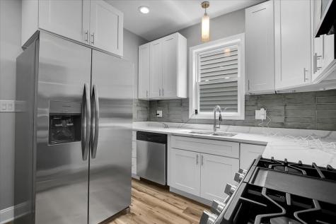 6233 South Claremont Avenue Chicago IL 60636