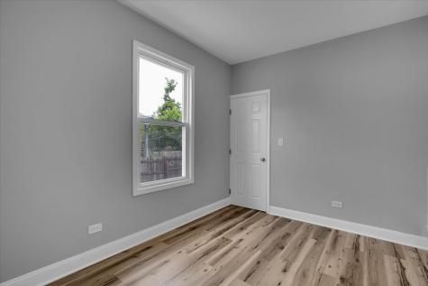 6233 South Claremont Avenue Chicago IL 60636