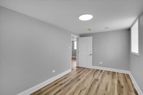 6233 South Claremont Avenue Chicago IL 60636
