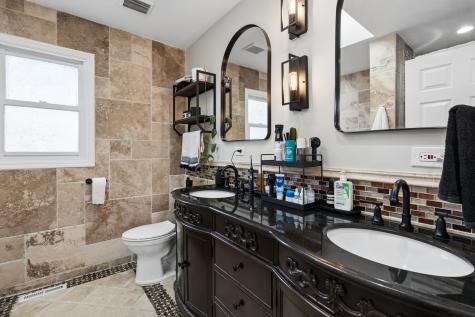 1370 Northmoor Court Northbrook IL 60062
