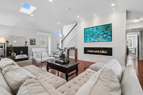 1370 Northmoor Court Northbrook IL 60062