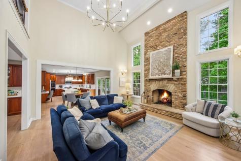 1620 Mulberry Drive Libertyville IL 60048