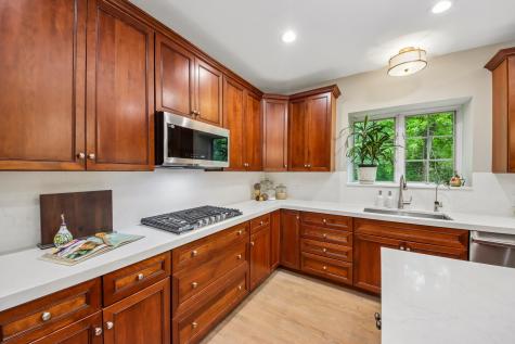 1620 Mulberry Drive Libertyville IL 60048