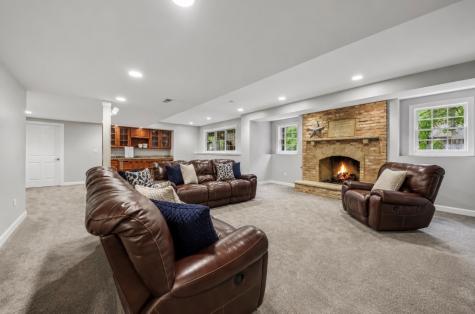 1620 Mulberry Drive Libertyville IL 60048