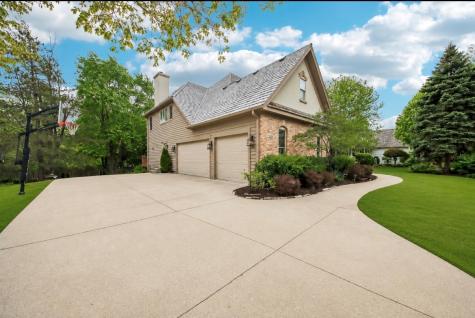 1620 Mulberry Drive Libertyville IL 60048