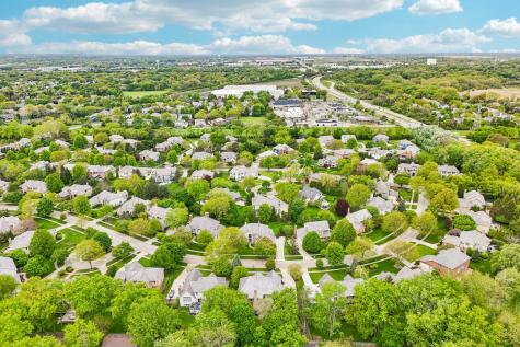 1620 Mulberry Drive Libertyville IL 60048