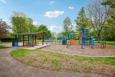 1620 Mulberry Drive Libertyville IL 60048