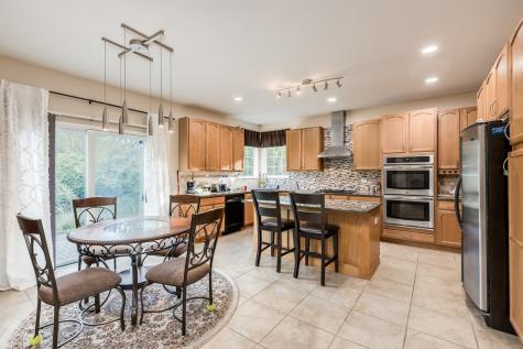 7421 Prescott Lane Gurnee IL 60031