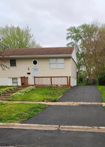 2422 222ND Street Sauk Village IL 60411