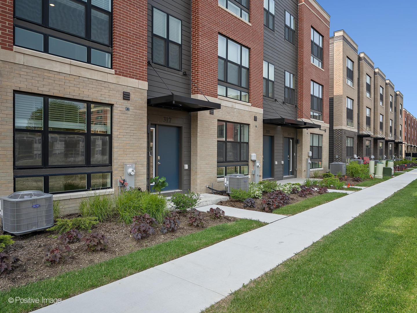 317 Summit Circle Lombard IL 60148