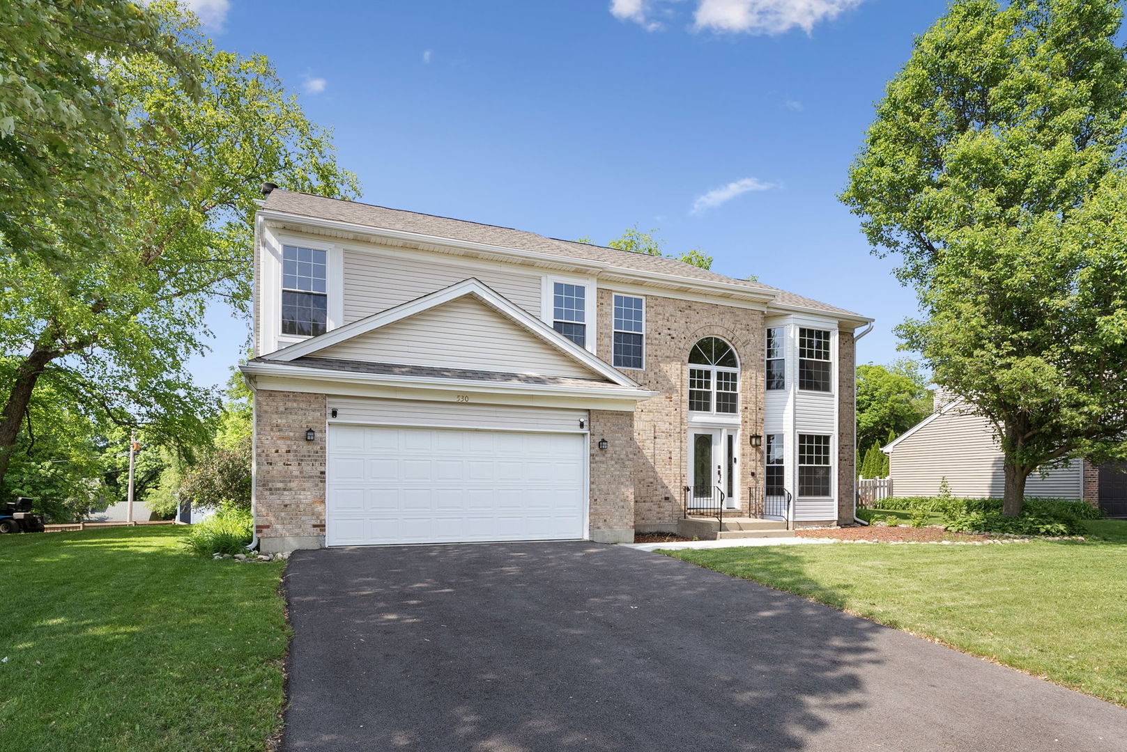 530 Old Oak Circle Algonquin IL 60102