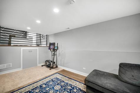 10324 South 81st Avenue Palos Hills IL 60465