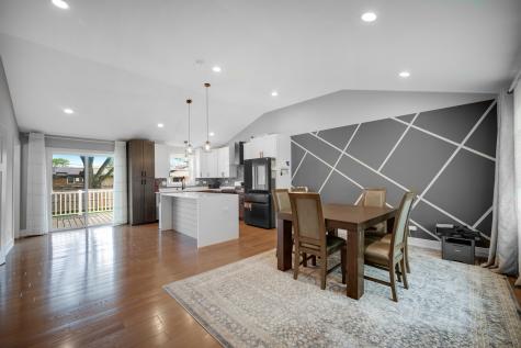 10324 South 81st Avenue Palos Hills IL 60465