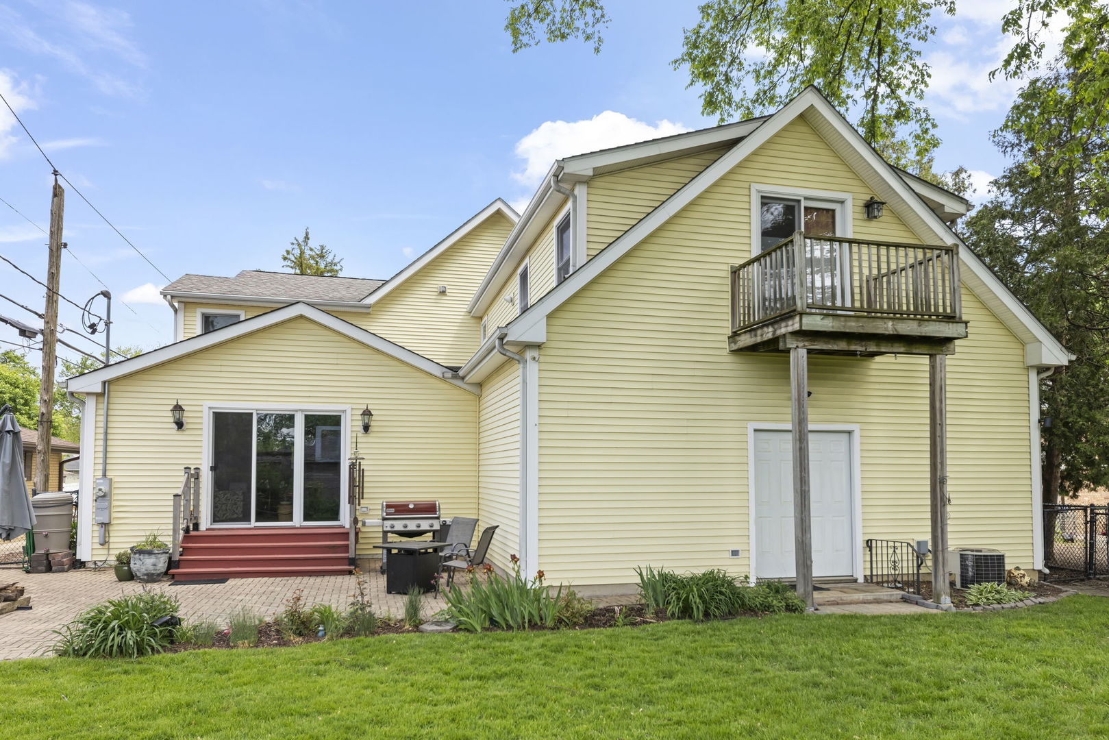 339 8TH Street Downers Grove IL 60515
