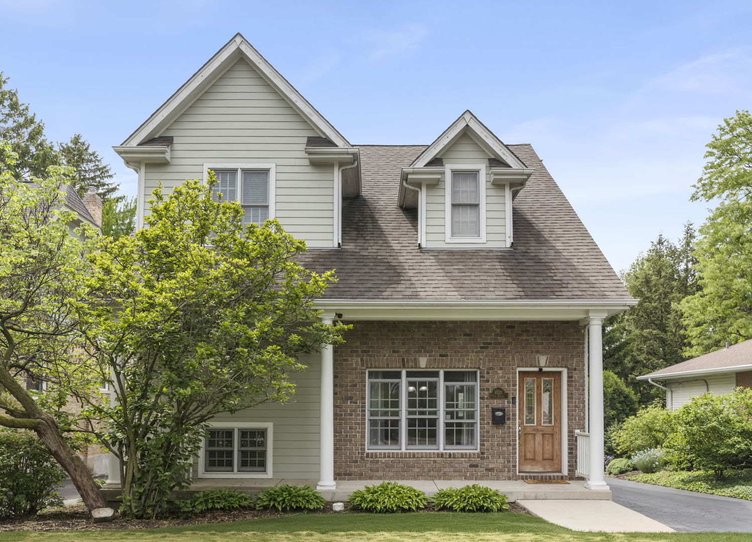 4528 Middaugh Avenue Downers Grove IL 60515