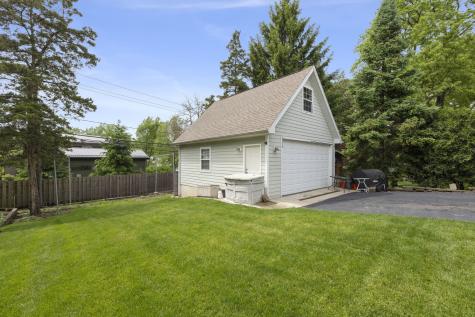 4528 Middaugh Avenue Downers Grove IL 60515