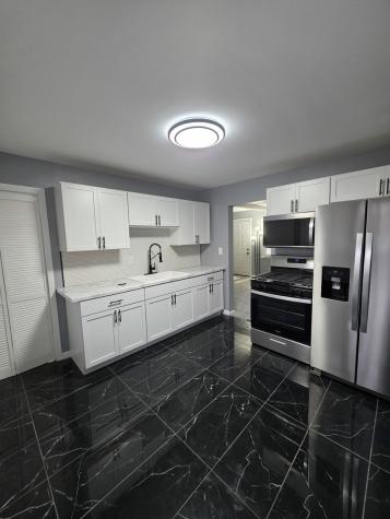 15603 Park Lane South Holland IL 60473