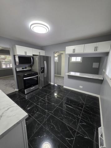 15603 Park Lane South Holland IL 60473