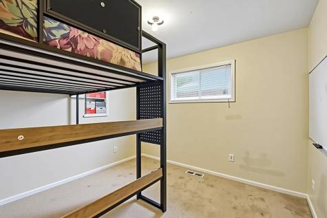 17256 Walter Street Lansing IL 60438