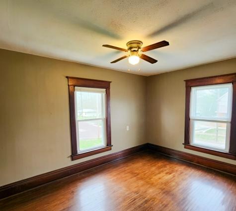 404 West 1st Street Galesburg IL 61401