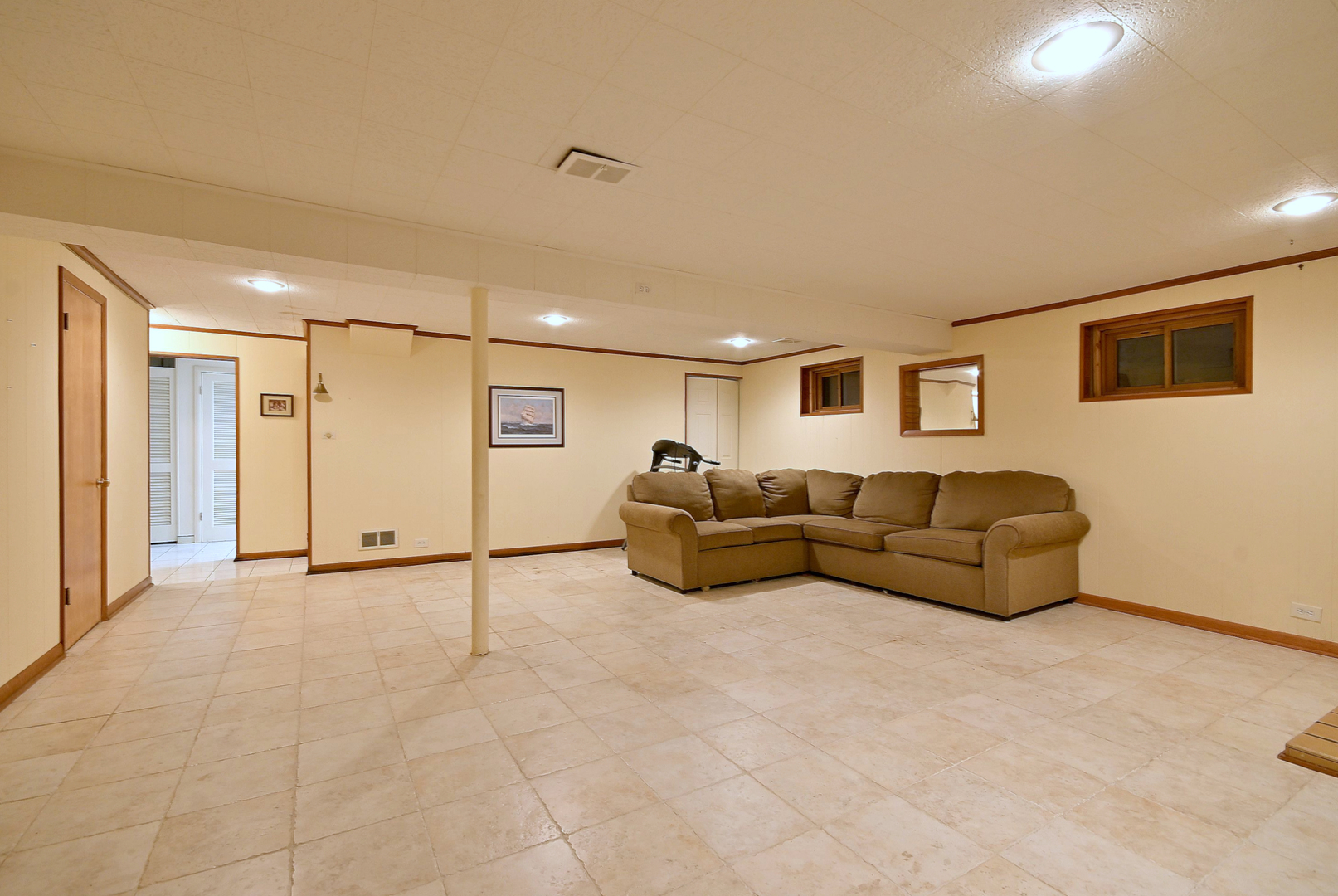 5425 Howard Avenue Western Springs IL 60558