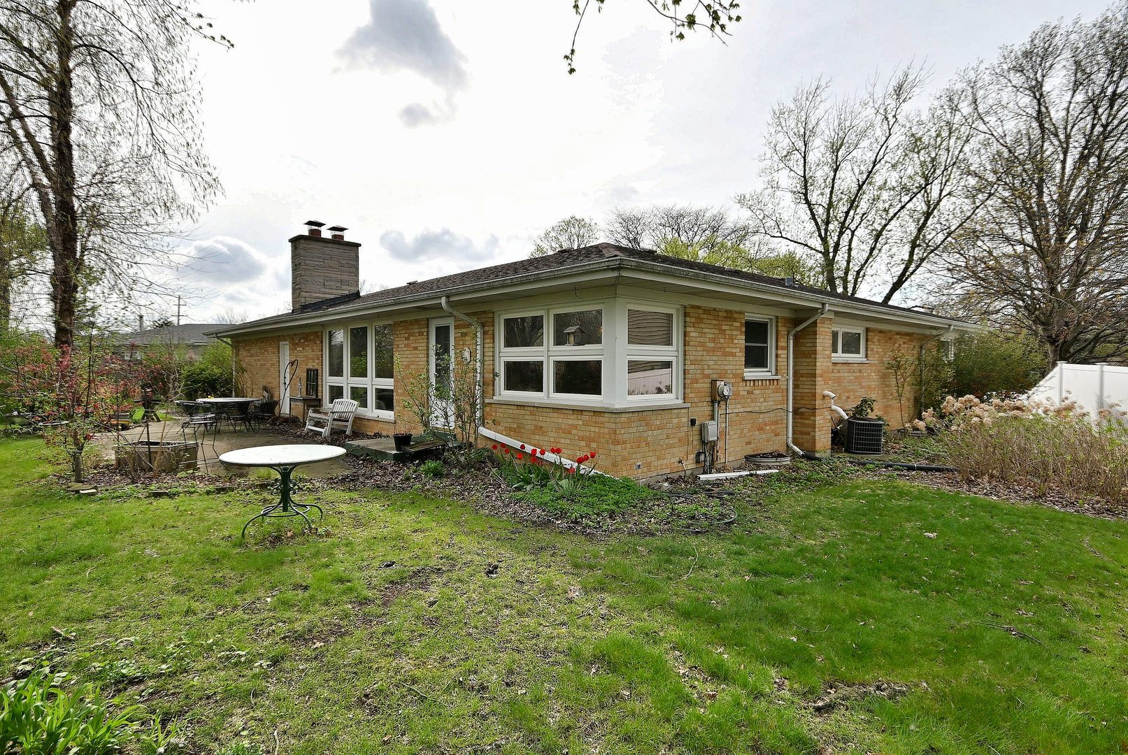 5425 Howard Avenue Western Springs IL 60558