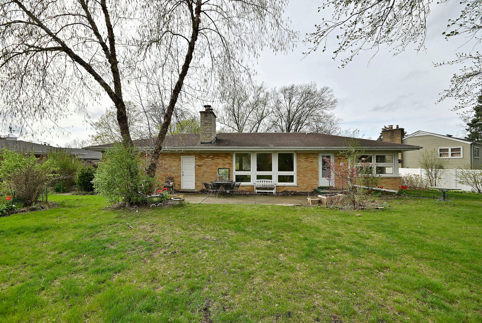 5425 Howard Avenue Western Springs IL 60558