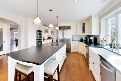924 Glen Oak Drive Sleepy Hollow IL 60118