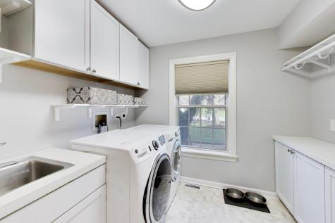 924 Glen Oak Drive Sleepy Hollow IL 60118