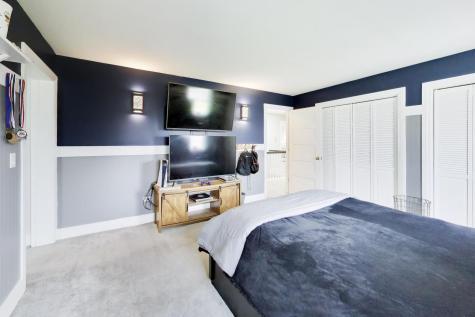 924 Glen Oak Drive Sleepy Hollow IL 60118